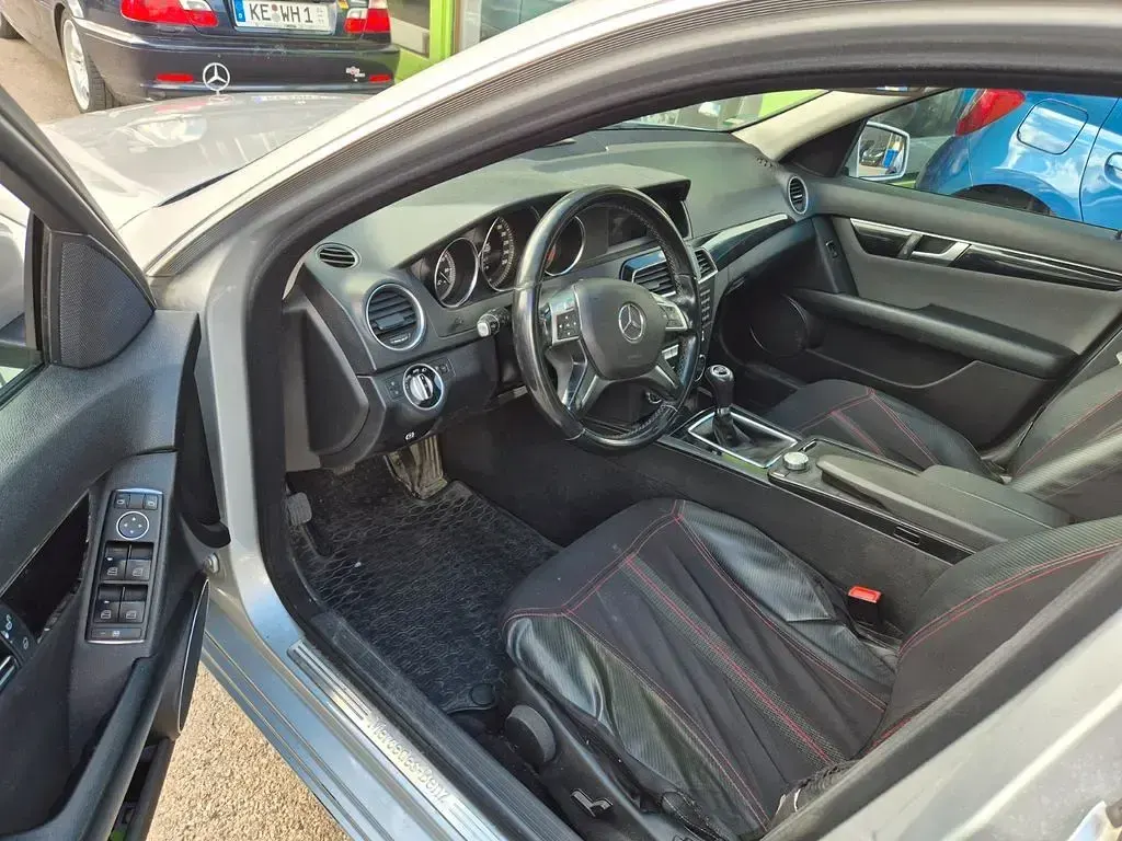 Gebraucht Mercedes C220 Edition 170 PS (125 kW) 2013 Silber Kombi