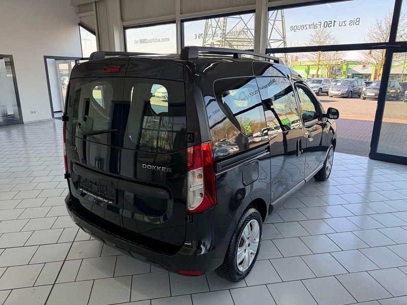 Gebraucht Dacia Dokker Lauréate 90 PS (66 kW) 2018 Schwarz Van / Kleinbus
