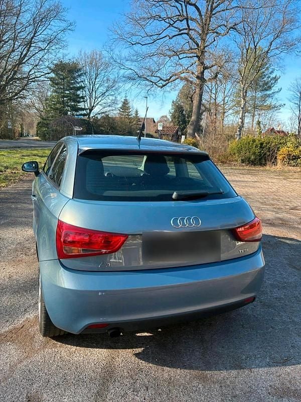 Gebraucht Audi A1 86 PS (63 kW) 2013 Blau Kleinwagen