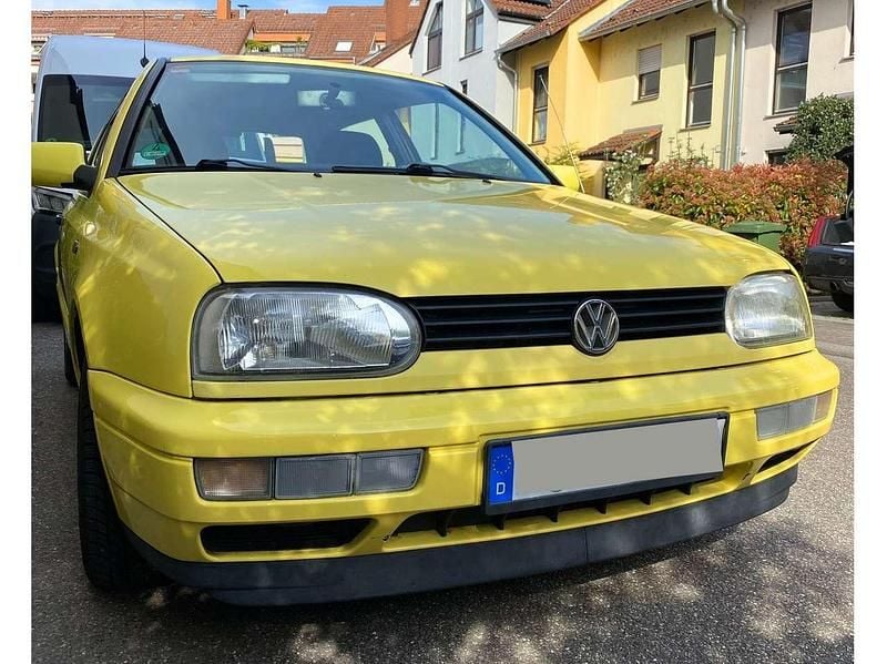 Gelb Gebraucht 1997 VW Golf III Limousine | 2.400 € (Fairer Preis) - Bild 1/4