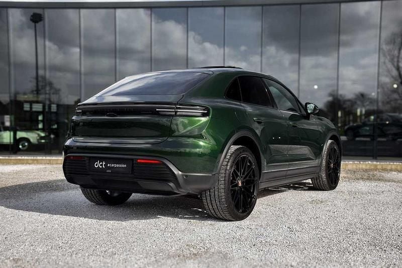 Gebraucht Porsche Macan 300 kW (408 PS) 2025 Grün SUV