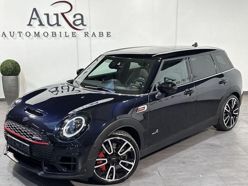 Enigmatic black Gebraucht 2022 Mini John Cooper Works Clubman Kombi | 31.749 € (Fairer Preis) - Bild 1/4