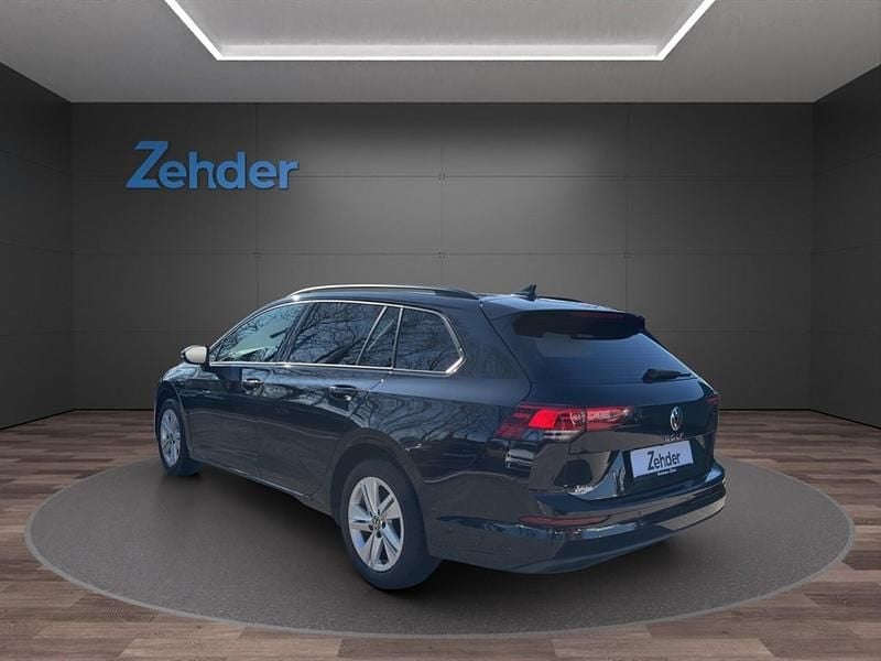 Gebraucht VW Golf VIII 116 PS (85 kW) 2022 Schwarz Kombi