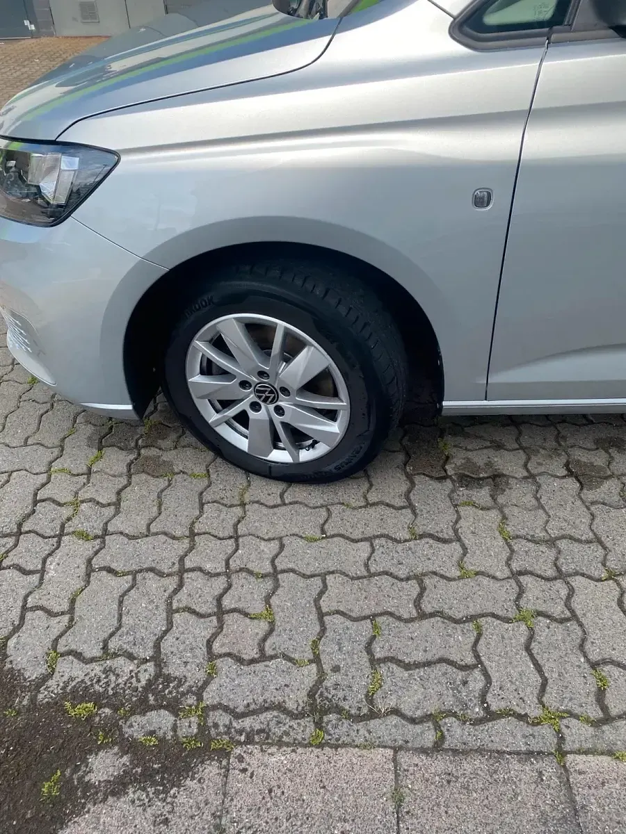 Gebraucht VW Caddy Life 2022 Silber Van / Kleinbus
