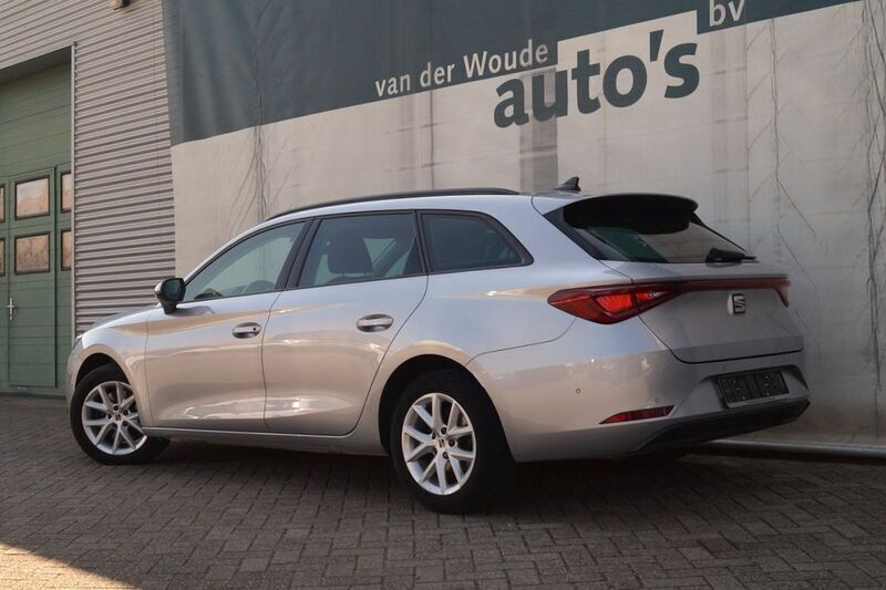 Gebraucht Seat Leon Style 116 PS (85 kW) 2022 Silber Limousine