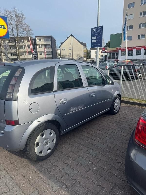 Blau Gebraucht 2007 Opel Meriva Van / Kleinbus | 3.000 € (Fairer Preis) - Bild 1/3