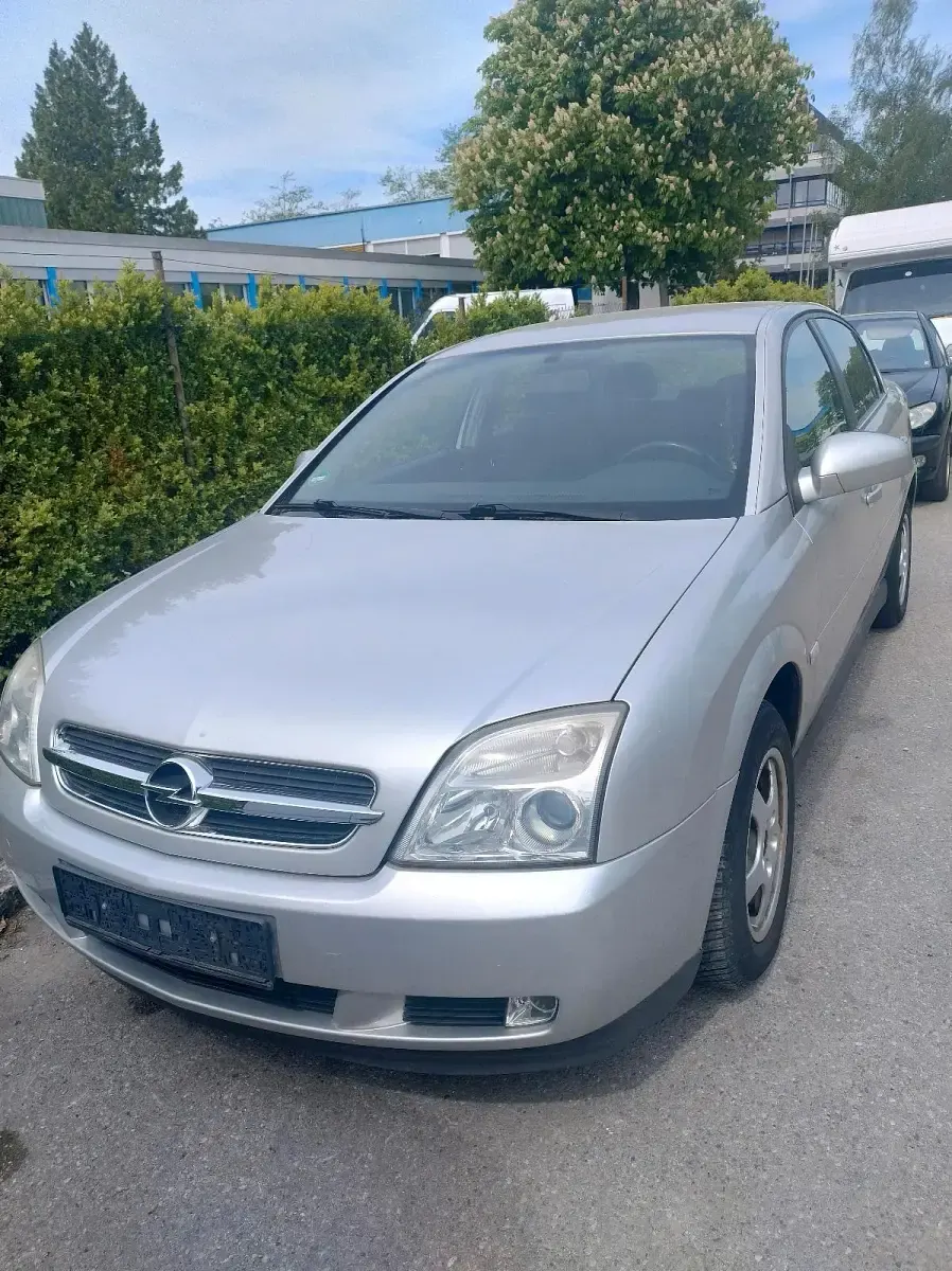 Gebraucht Opel Vectra 155 PS (114 kW) 2004 Silber Limousine