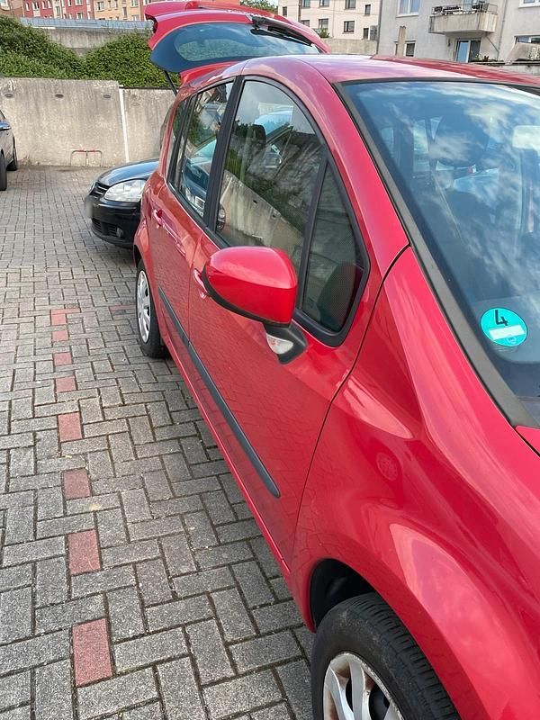Gebraucht Renault Modus 2010 Rot Van / Kleinbus