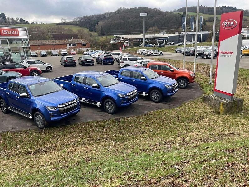 Neu Isuzu D-Max 163 PS (119 kW) 2025 Other Van / Kleinbus