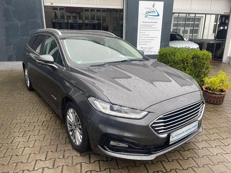 Gebraucht Ford Mondeo Titanium 188 PS (138 kW) 2020 Grau Kombi