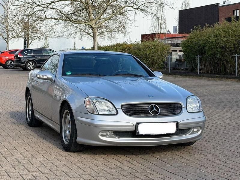 Second-hand Mercedes SLK200 163 CP (119 kW) 2004 Gri Cabrio