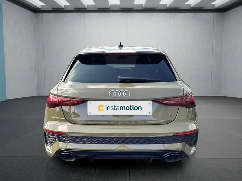 Gebraucht Audi RS3 Sportback 400 PS (294 kW) 2023 Grün Kleinwagen