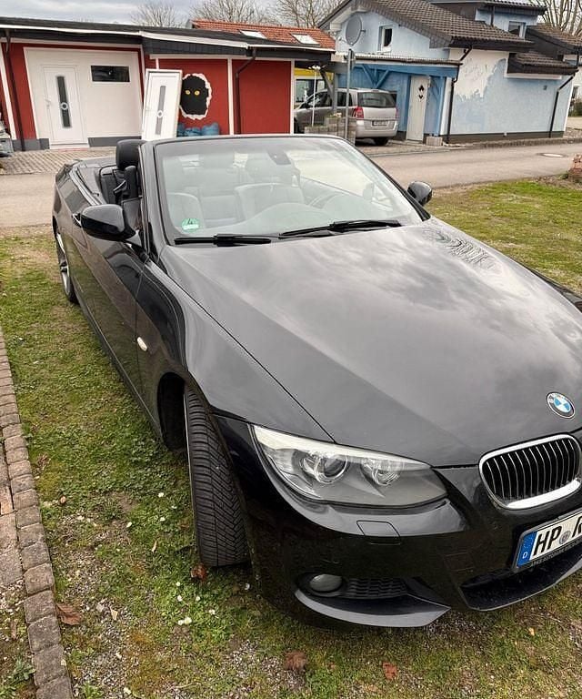 Gebraucht BMW 320 Cabriolet Performance 184 PS (135 kW) 2014 Schwarz Cabrio