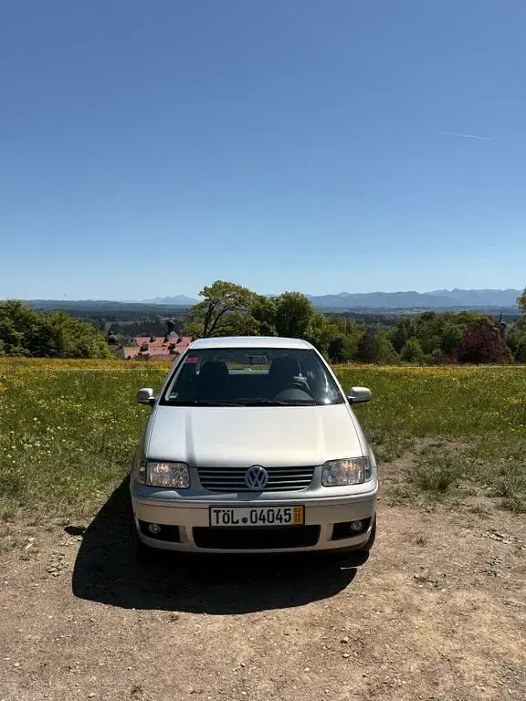Gebraucht VW Polo 60 PS (44 kW) 2000 Silber Kleinwagen