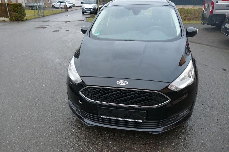 Gebraucht Ford Grand C-Max Trend 125 PS (91 kW) 2017 Schwarz Van / Kleinbus