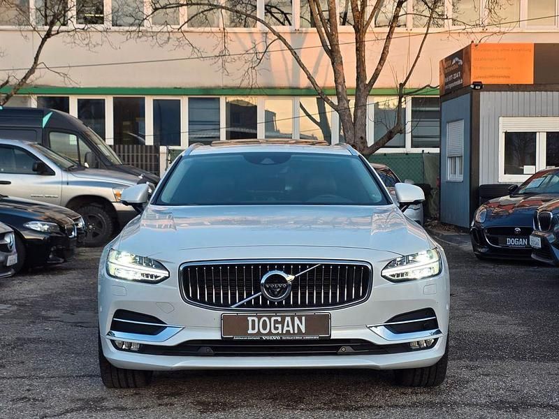 Gebraucht Volvo V90 Inscription 190 PS (139 kW) 2017 Weiß Kombi