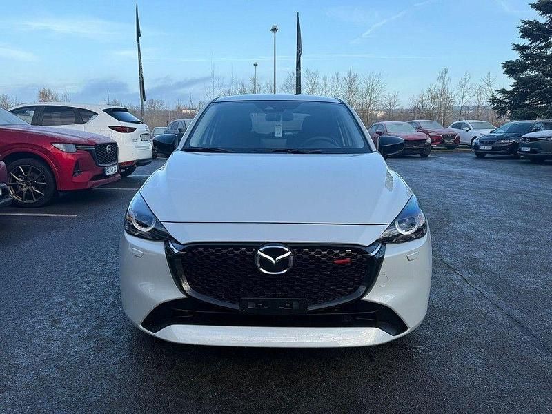 Gebraucht Mazda 2 90 PS (66 kW) 2024 Silber Limousine