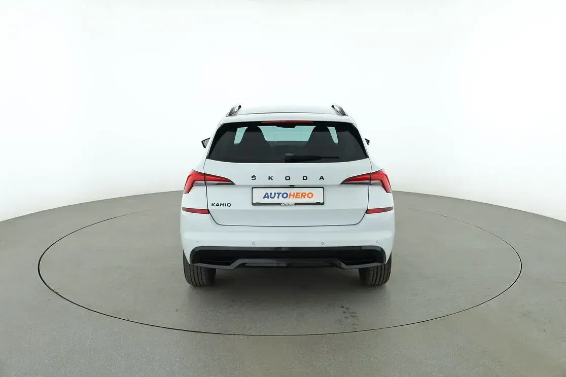Gebraucht Skoda Kamiq Monte Carlo 150 PS (110 kW) 2021 Weiß SUV