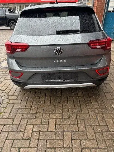 Neu VW T-Roc Goal 150 PS (110 kW) 2025 Indium grau metallic SUV