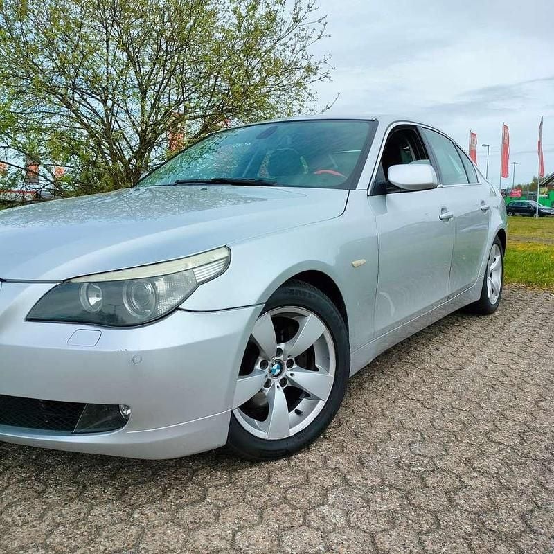Gebraucht BMW 530 Exclusive 193 PS (141 kW) 2003 Limousine