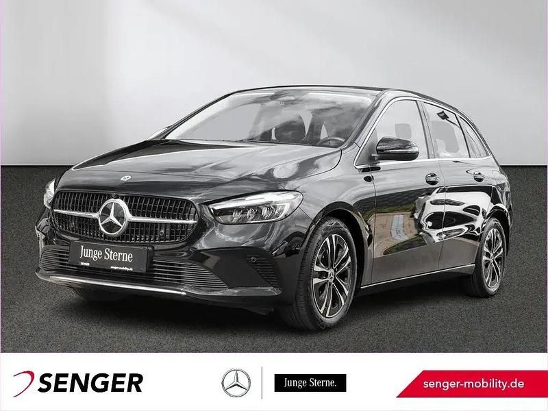 Schwarz Gebraucht 2024 Mercedes B180 Progressive Van / Kleinbus | 32.440 € (Fairer Preis) - Bild 1/1