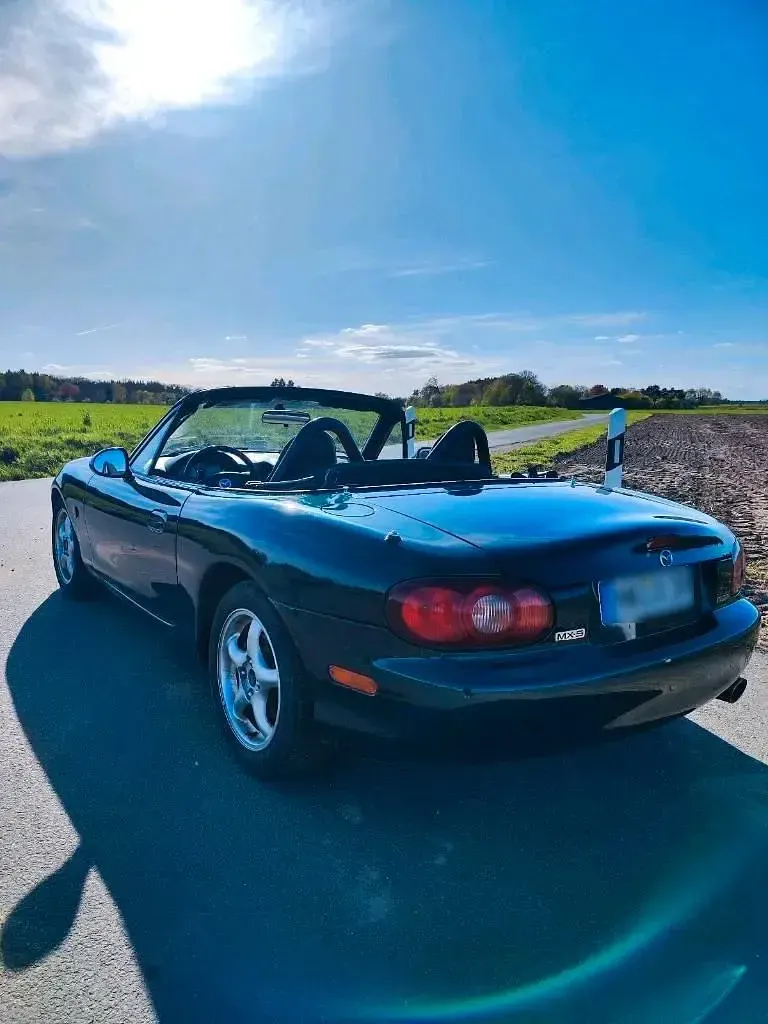 Gebraucht Mazda MX5 110 PS (80 kW) 2002 Grün Cabrio