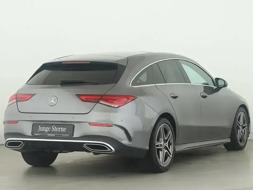 Gebraucht Mercedes CLA200 AMG line 150 PS (110 kW) 2023 Grau Kombi