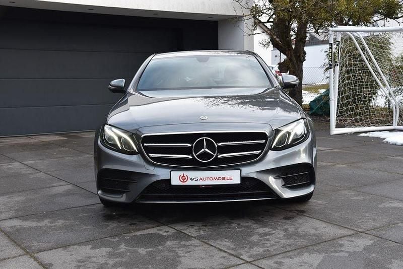 Gebraucht Mercedes E200 AMG 160 PS (117 kW) 2019 Grau Limousine