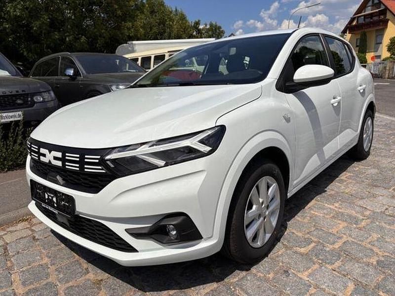 Weiß Gebraucht 2024 Dacia Sandero Expression Kleinwagen | 15.990 € (Superpreis) - Bild 1/4