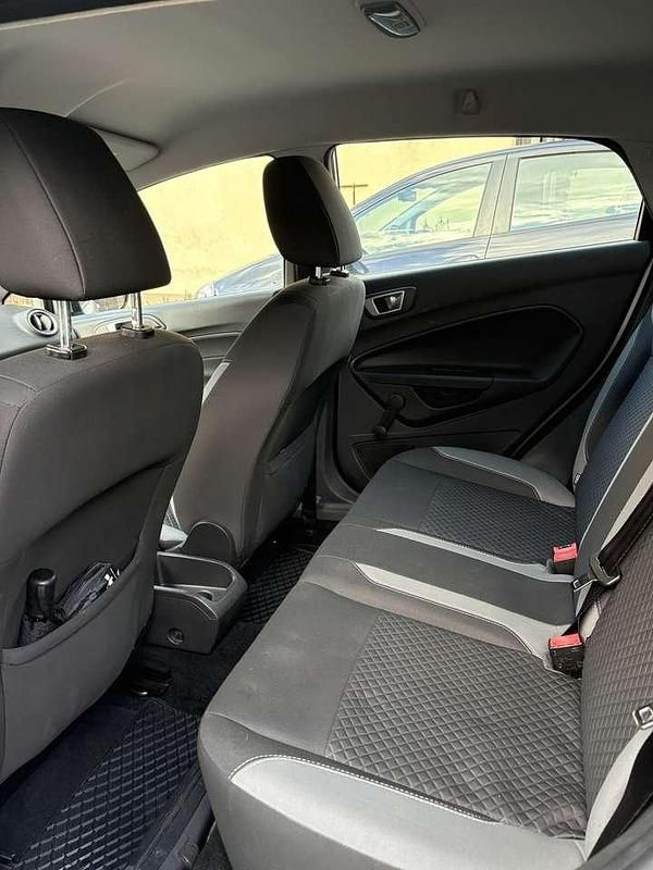 Gebraucht Ford Fiesta Trend 82 PS (60 kW) 2015 Kleinwagen
