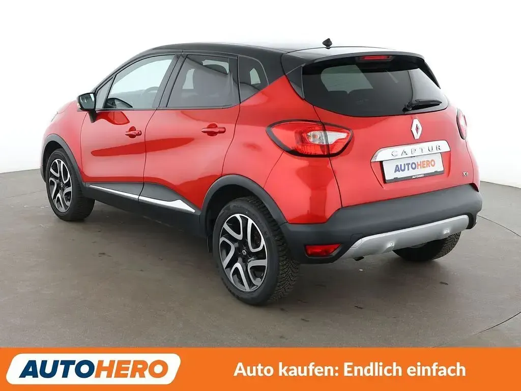 Gebraucht Renault Captur XMOD 90 PS (66 kW) 2015 Rot SUV