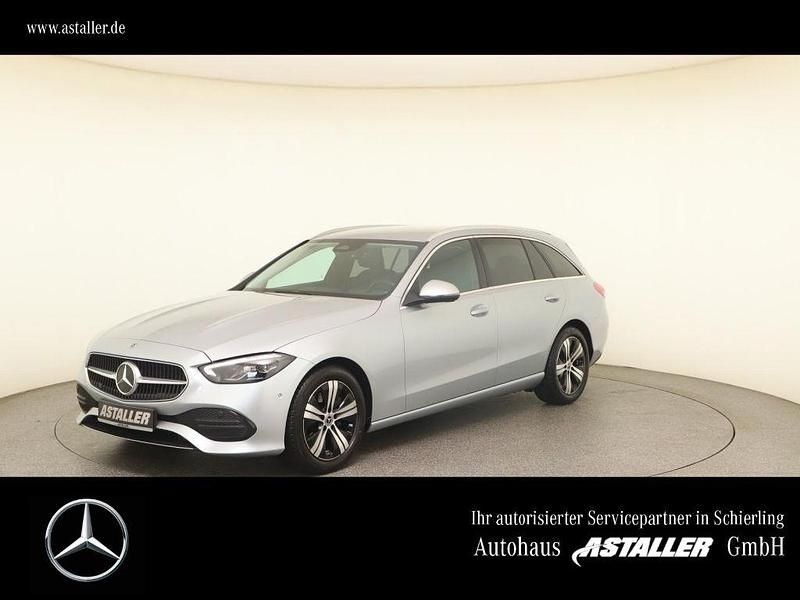 Andere Gebraucht 2024 Mercedes C220 Avantgarde Kombi | 34.499 € (Guter Preis) - Bild 1/4