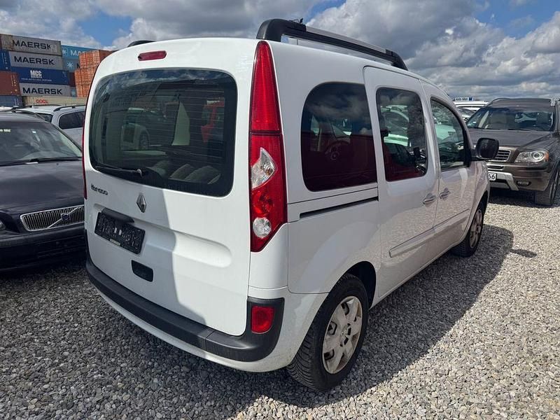 Gebraucht Renault Kangoo 106 PS (77 kW) 2012 Weiß Van / Kleinbus