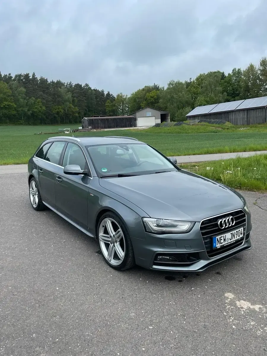 Gebraucht Audi A4 S-Line 190 PS (139 kW) 2024 Kombi
