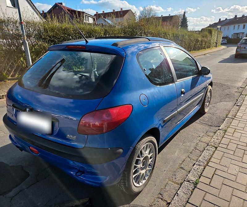 Gebraucht Peugeot 206 60 PS (44 kW) 2000 Blau Limousine