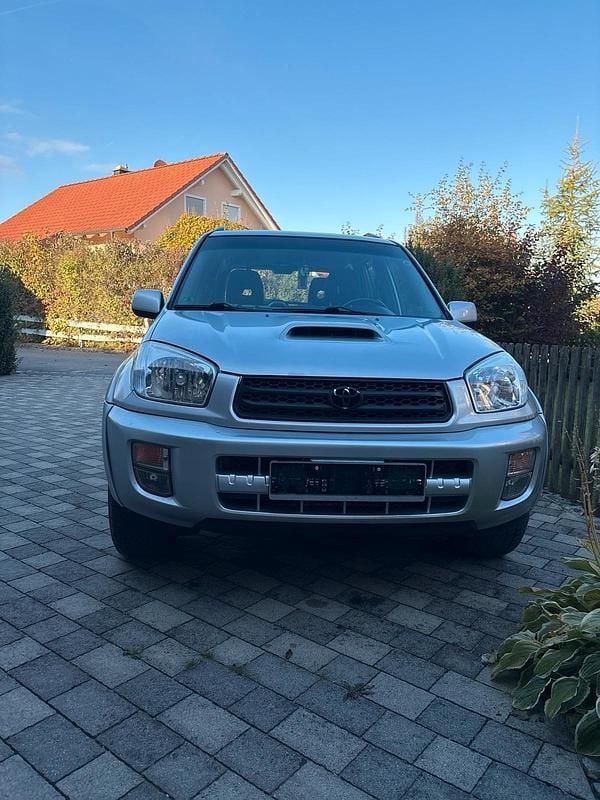 Gebraucht Toyota RAV4 150 PS (110 kW) 2003 Grau SUV