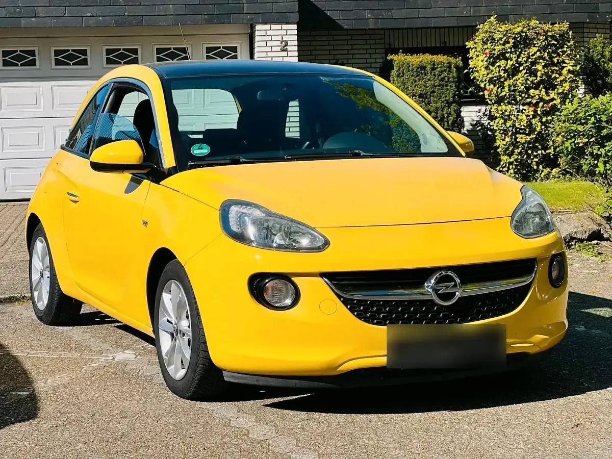 Second-hand Opel Adam 69 CP (50 kW) 2013 Galben Hatchback