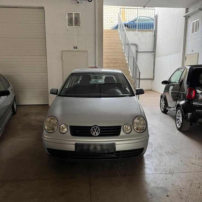 Silber Gebraucht 2002 VW Polo Kleinwagen | 400 € (Superpreis) - Bild 1/4