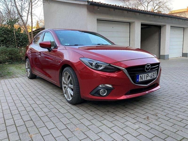 Rot Gebraucht 2013 Mazda 3 Sports-Line Limousine | 8.590 € (Fairer Preis) - Bild 1/4