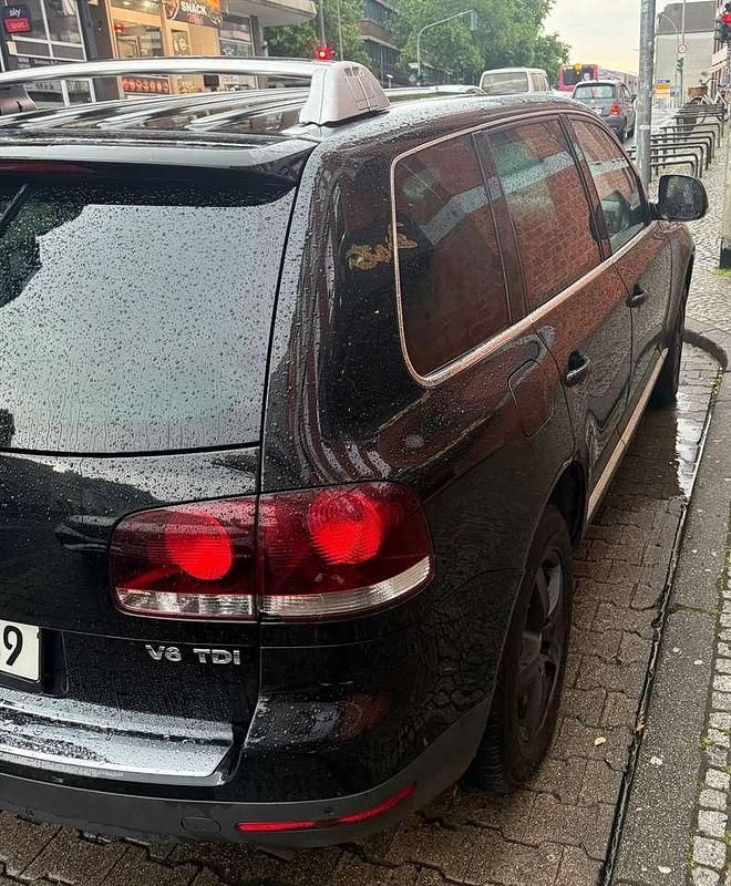 Schwarz Gebraucht 2008 VW Touareg Individual SUV | 4.999 € (Guter Preis) - Bild 1/4