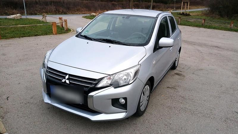 Silber Gebraucht 2021 Mitsubishi Space Star Kleinwagen | 8.300 € (Guter Preis) - Bild 1/4