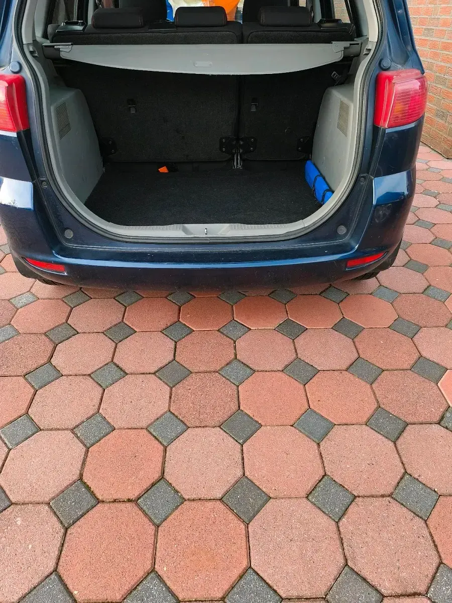 Usata Mazda 2 68 CV (50 kW) 2004 Blu Utilitaria