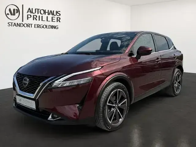 Gebraucht Nissan Qashqai Tekna 158 PS (116 kW) 2023 Burgundy SUV