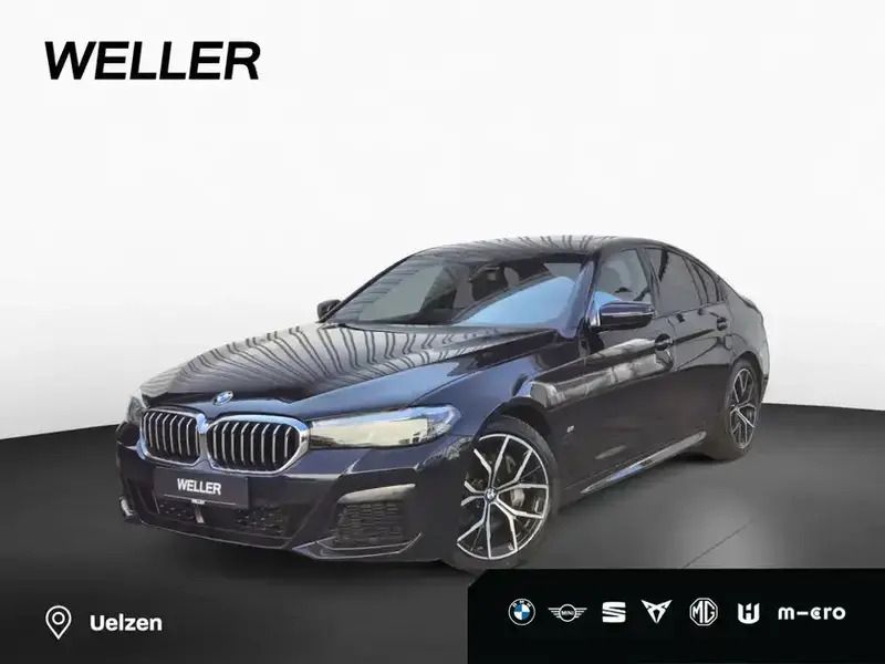 Carbonschwarz (schwarz) Gebraucht 2023 BMW 540 Performance Limousine | 48.990 € (Superpreis) - Bild 1/4