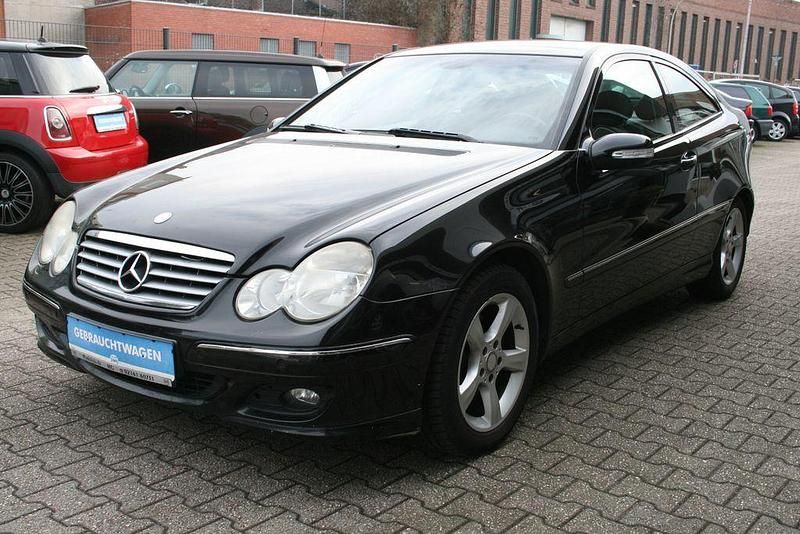 Gebraucht Mercedes C220 150 PS (110 kW) 2007 Schwarz