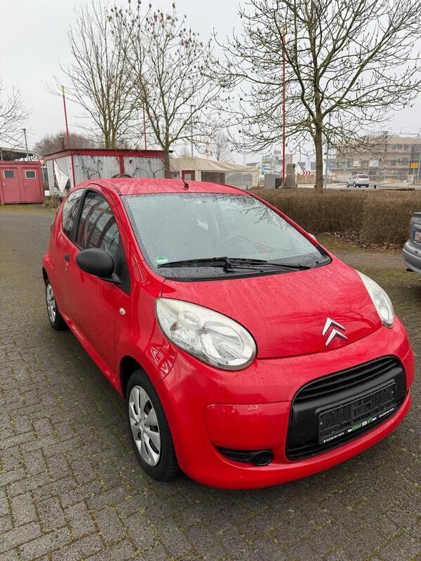 Rot Gebraucht 2009 Citroën C1 Advance Kleinwagen | 2.690 € (Fairer Preis) - Bild 1/4