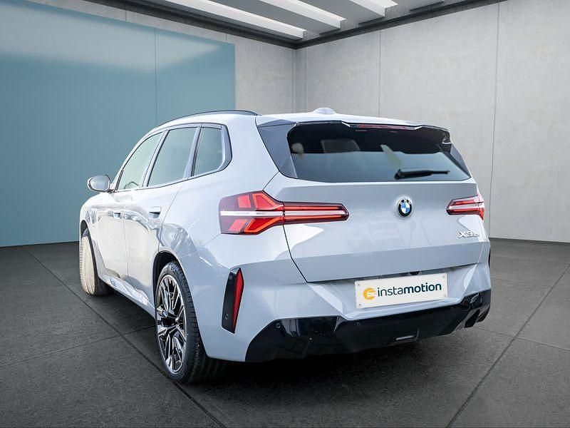 Gebraucht BMW 220 299 PS (219 kW) 2025 Grau SUV
