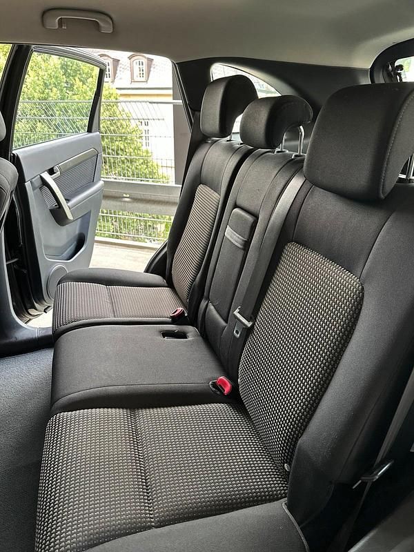 Gebraucht Chevrolet Captiva 135 PS (99 kW) 2009 Schwarz SUV