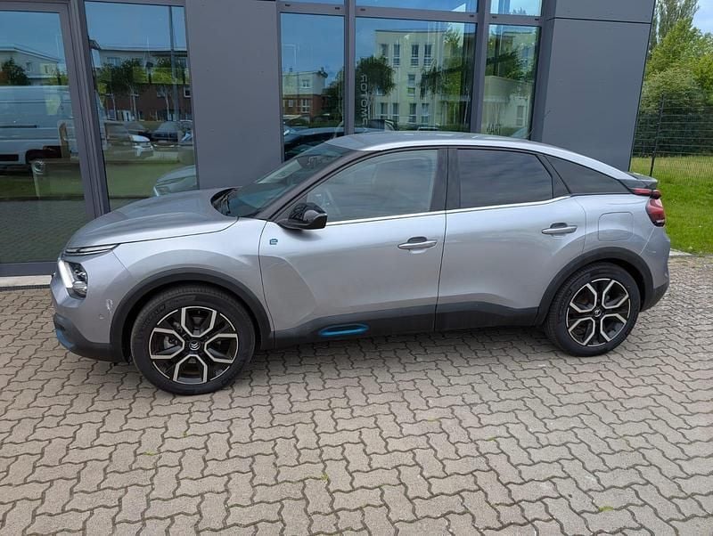 Gebraucht Citroën e-C4 Shine 100 kW (136 PS) 2022 Silber Limousine