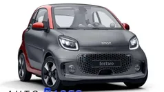 Titania grey matt Gebraucht 2024 Smart ForTwo Electric Drive Passion Exclusive Coupé | 16.550 € (Fairer Preis)